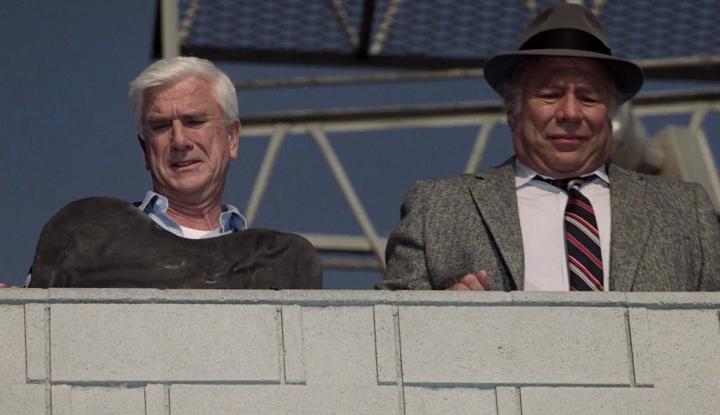 Leslie Nielsen and George Kennedy in The Naked Gun: From the Files of Police Squad! (1988)