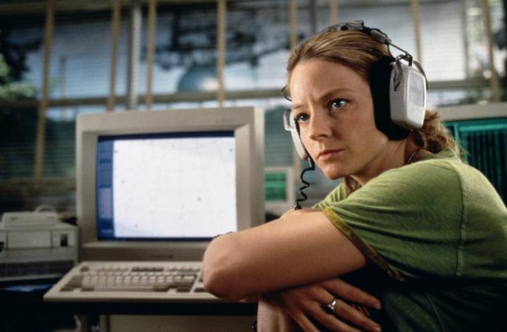 Jodie Foster in Contact (1997)