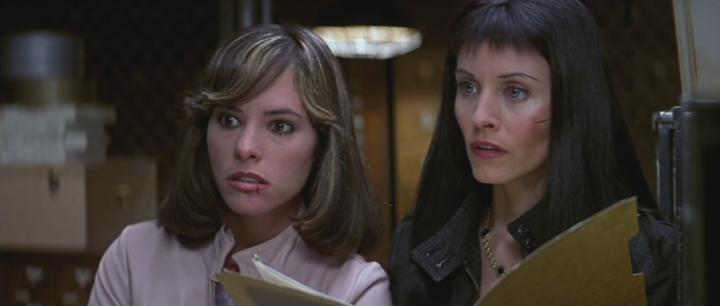 Parker Posey and Courteney Cox in Scream 3 (2000)