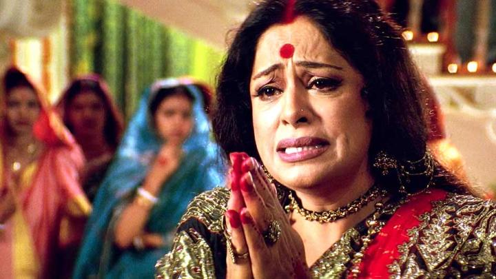 Kirron Kher in Devdas (2002)