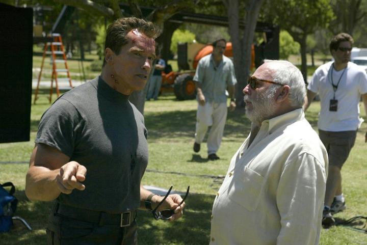 Arnold Schwarzenegger and Andrew G. Vajna in Terminator 3: Rise of the Machines (2003)