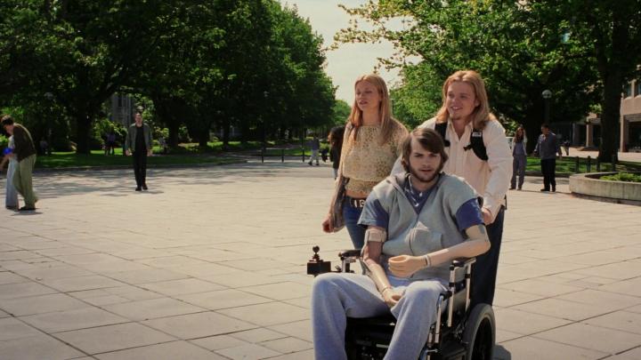 Ashton Kutcher, Amy Smart, and Elden Henson in The Butterfly Effect (2004)