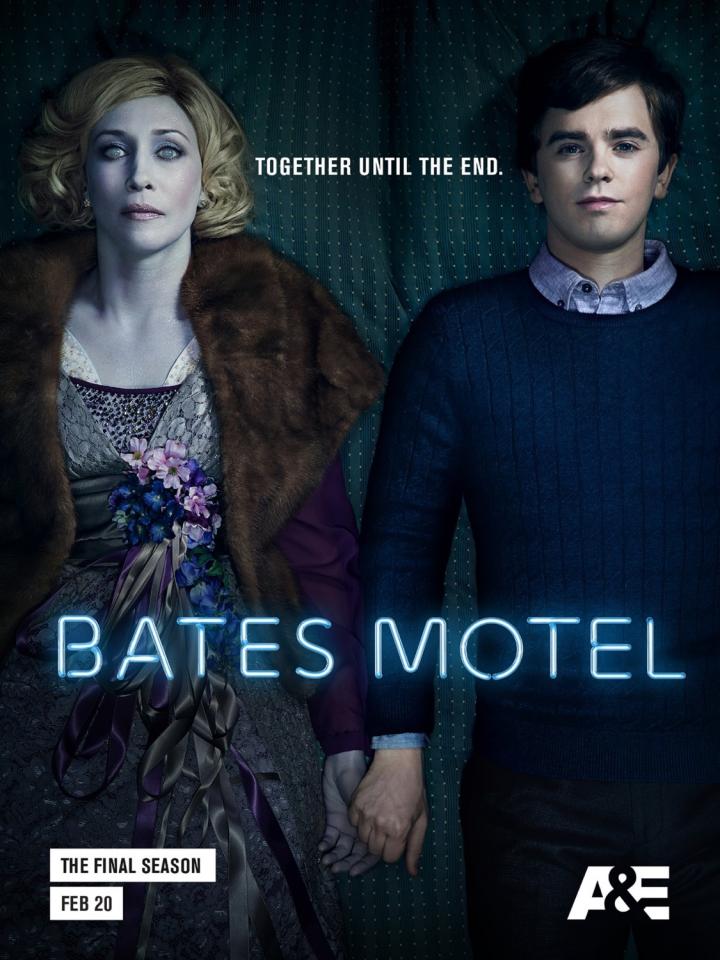 Vera Farmiga and Freddie Highmore in Bates Motel (2013)