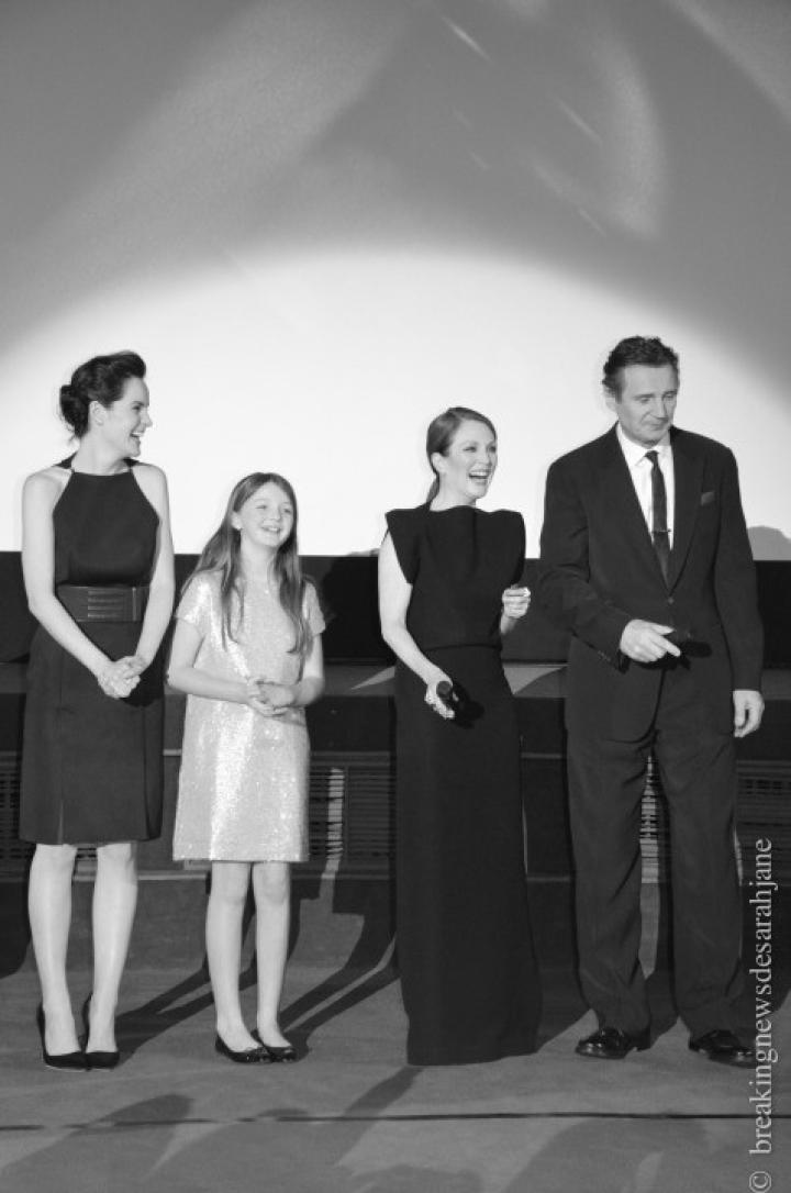 Michelle Dockery, Quinn McColgan, Julianne Moore, and Liam Neeson Non-Stop Paris Premiere