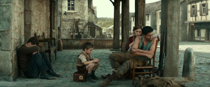 Gianny Taufer, John Magaro, and Mathilde Ollivier in Overlord (2018)