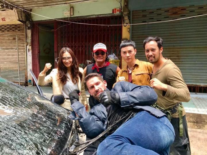 Scott Adkins, Tiger Hu Chen, Seng Kawee, Kazu Patrick Tang, and Celina Jade in Triple Threat (2019)