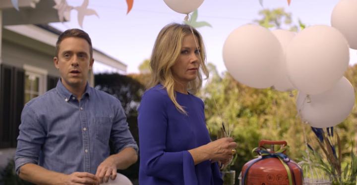 Christina Applegate and Max Jenkins in Dead to Me (2019)