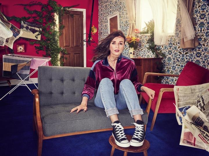 Aisling Bea in This Way Up (2019)