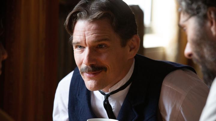 Ethan Hawke in Tesla (2020)