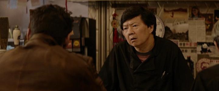 Frank Grillo and Ken Jeong in Boss Level (2020)