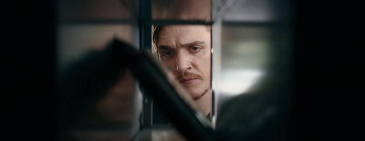 Kyle Gallner in Dinner in America (2020)