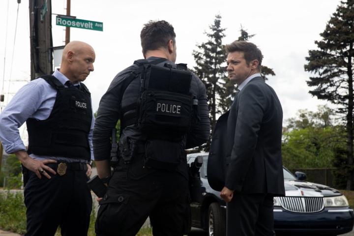 Hugh Dillon, Jeremy Renner & Hamish Allen-Hedley in Mayor of Kingstown