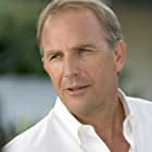 Kevin Costner به عنوان Enzo