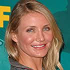 Cameron Diaz به عنوان Carly Whitten