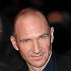 Ralph Fiennes به عنوان Victor Quartermaine