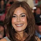 Teri Hatcher به عنوان Paris Carver