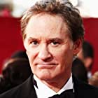 Kevin Kline به عنوان Nick Bottom