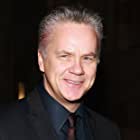 Tim Robbins به عنوان Dave Boyle