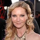 Joan Allen به عنوان Sheila Mullen