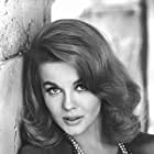 Ann-Margret به عنوان Mrs. Washburn