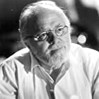 Richard Attenborough به عنوان Hammond