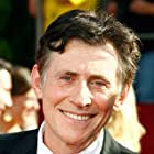 Gabriel Byrne به عنوان Steve