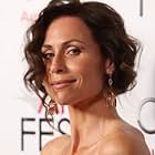 Minnie Driver به عنوان Nurse Janet