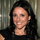 Julia Louis-Dreyfus به عنوان Shelley