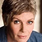 Kelly McGillis به عنوان Charlie