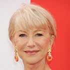 Helen Mirren به عنوان Queenie