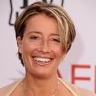 Emma Thompson به عنوان Agatha Trunchbull