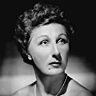 Judith Anderson به عنوان Mrs. Danvers