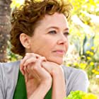 Annette Bening به عنوان Supreme Intelligence