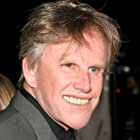 Gary Busey به عنوان Chief Howard D. Lansing