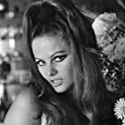 Claudia Cardinale به عنوان Catarina Bastiani