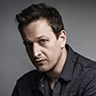 Josh Charles به عنوان Daniel Hersl