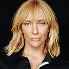 Toni Collette به عنوان Peggy