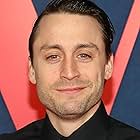 Kieran Culkin به عنوان Wallace Wells