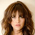 Carla Gugino به عنوان Janet Beldon