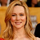 Laura Linney به عنوان Chief Vincent