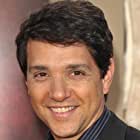 Ralph Macchio به عنوان Daniel LaRusso