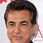 Joe Mantegna به عنوان Joey Zasa