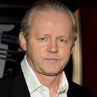 David Morse به عنوان Mike Webster