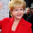 Debbie Reynolds به عنوان Grandma Mazur