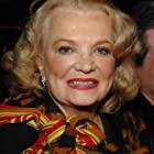 Gena Rowlands به عنوان Allie Calhoun