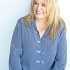 Sally Struthers به عنوان Virgina Foldau