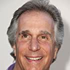 Henry Winkler به عنوان Uncle Joe