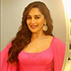 Madhuri Dixit به عنوان Madhura Sane