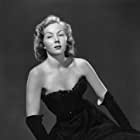 Gloria Grahame به عنوان Rosemary