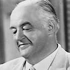 Sydney Greenstreet به عنوان Signor Ferrari